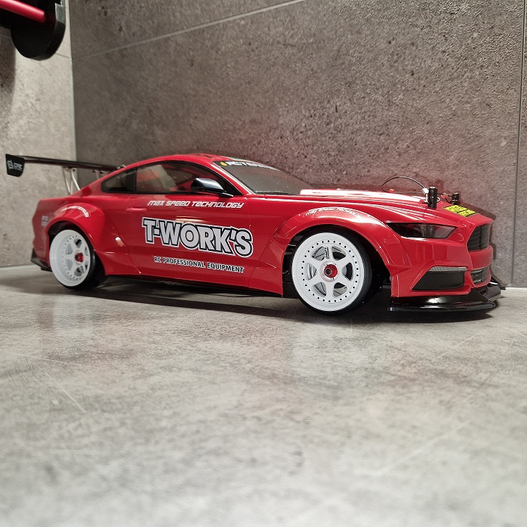 [​IMG]